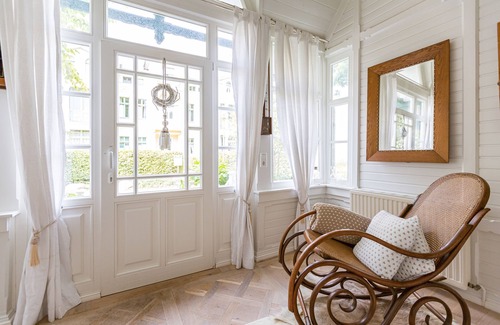 Seebad Heringsdorf House | Vacation home Strandschlösschen