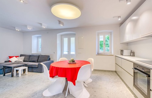 Mali Losinj House | Vacation home Tanja by Interhome