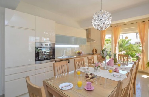 Tribunj House | Vacation home Valdor by Interhome