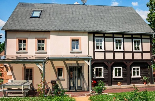 Seifhennersdorf House | Vacation home Wohlfühlhof Bergmann