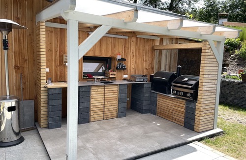 Thal House | Vacation home Waldfrieden with pool & sauna.