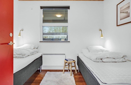 Norddjurs Municipality House | Vacation home with a beautiful location in a quiet cottage area a few minutes walk from the beach.