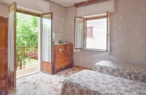 Cimina House | Vacation home with great view of the mountains.