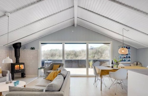 Bjerregard Strand House | Vacation home "Yvette" - 100m from the sea in Western Jutland in Hvide Sande - 6 persons, 4 bedrooms