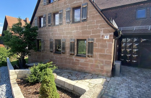 Spalt Apartment | Vacation in a beautiful 180-year-old Franconian sandstone house