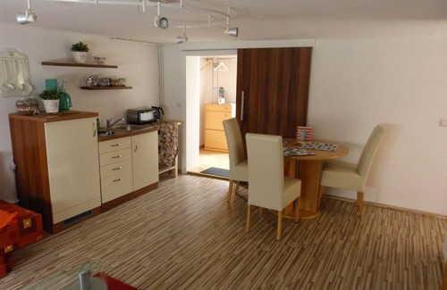 Kammerforst Apartment | Vacation in a modern apartment "Hamster Nest" on the edge of the Hainic National Park
