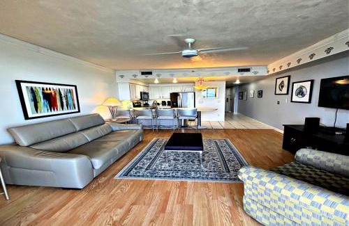 Daytona Beach Apartment | Vacation in Comfort and luxury - 1 BR Direct Oceanfront Wyndham Ocean Walk 1505