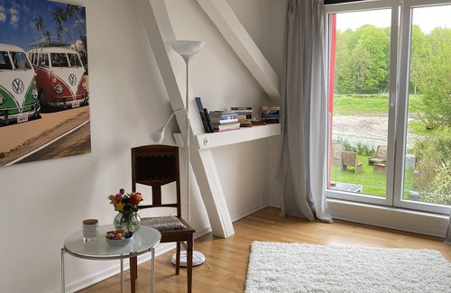 Sprenge Apartment | Vacation near the beach on a converted courtyard