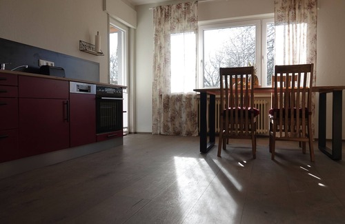 Bad Salzuflen Apartment | Vacation w. Landliebeehrsen1, modern, quiet location, parking lot at the apartment, close to the city, WLAN