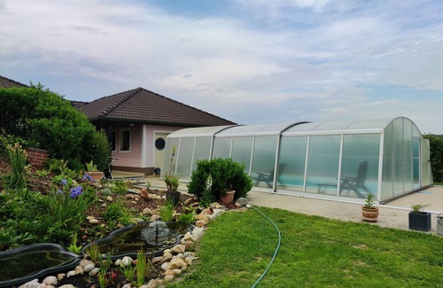 Stegersbach House | VACATION WITH DOG IN VACATION HOME WITH TERRACE GARDEN AND POOL