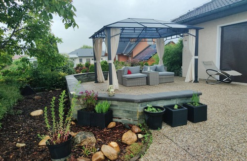 Stegersbach House | VACATION WITH DOG IN VACATION HOME WITH TERRACE GARDEN AND POOL