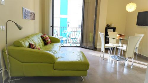 L'Escala Apartment | VACAY Apartamento Gracia, Ubicación Inmejorable A Pocos Pasos de la Playa y Tiendas en la Costa Brava, l'Escala