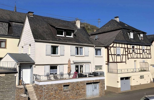 Briedel House | Vaction on the Moselle