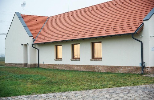 Izsak House | Vadvirág Vendégház