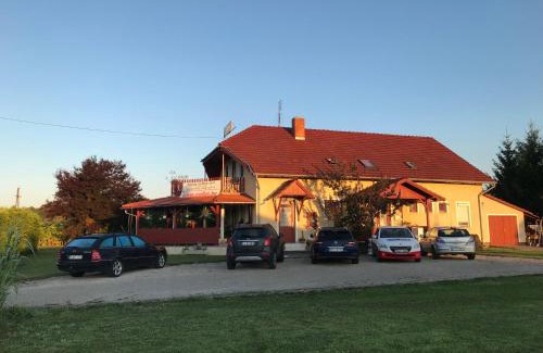 Lenti House | Vadvirág vendégház