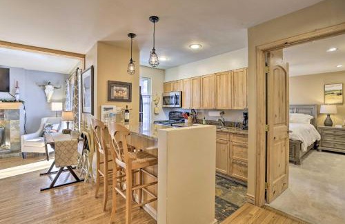 Vail Apartment | Vail Ski Condo with Mtn Views and Shuttle Service!