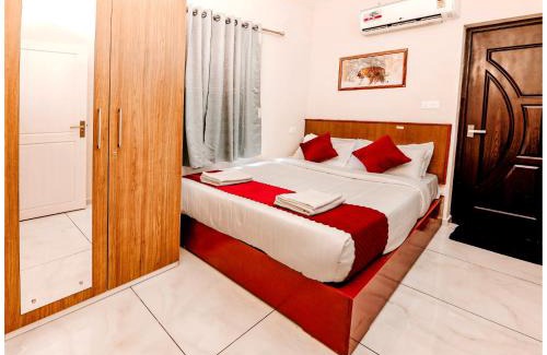 Aluva Hotel | Vajra Periyar Heritage
