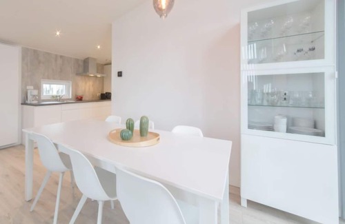 Wemeldinge House | Vakantiehuis Ruisweg 45 by Interhome