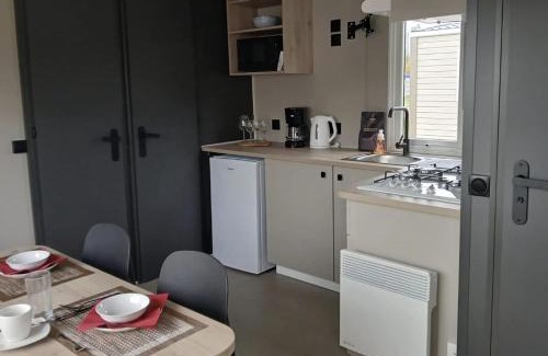 Jabbeke Ski Chalet | Vakantiepark Klein Strand - Cottage 4p