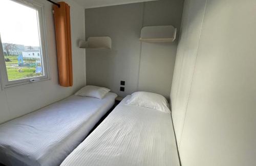 Jabbeke Ski Chalet | Vakantiepark Klein Strand - Cottage 6p