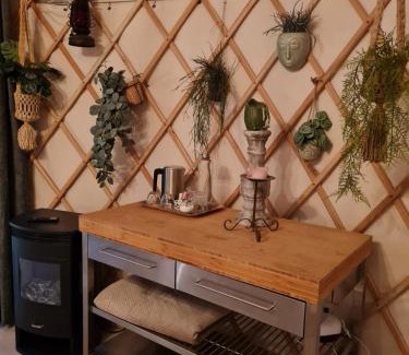 Eckelrade House | Vakantiewoning in monumentale boerderij met yurt