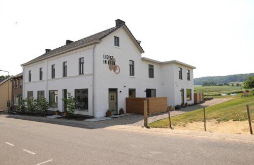 Epen Apartment | Vakantiewoningen Liefst in Epen