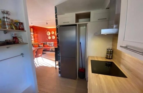 Biot Apartment | Val de Pôme 4pers swimming pool parking 25min walk beach