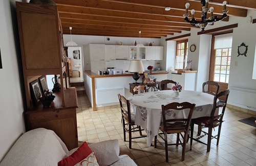 Fermanville House | Val de Saire - Fermanville - holiday home, garden, quiet, near beaches
