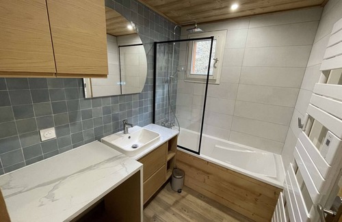 Val-Thorens Apartment | Val Thorens - Apartment 6 people, 2 bedrooms, parking, quiet, near slopes