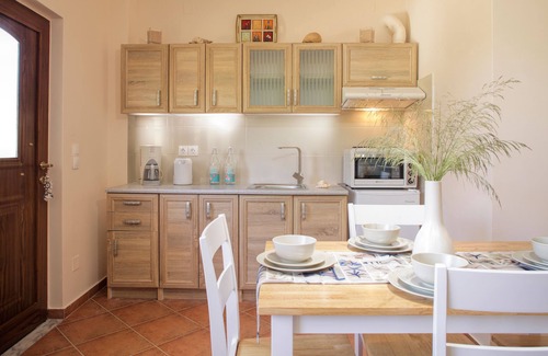 Elos Apartment | Valena Stylish Home -15 min to Elafonisi