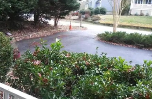 Ampthill House | Valencia Manor