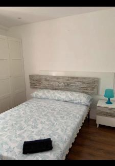 Benicalap House | Valencia tranvia Beach malvarrosa