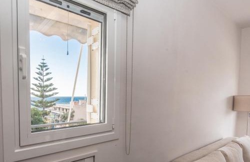 Voula Apartment | Valeria's Sea View Apartment