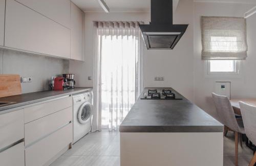 Voula Apartment | Valeria's Sea View Apartment