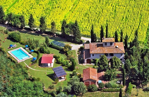 Toiano Villa | Vallacchi bed and breakfast Tuscany accomodation perfect for relaxing free wifi