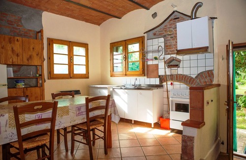 Toiano Villa | VallacchiB&B Tuscany Solution for Holiday tipical country house Family Friendly