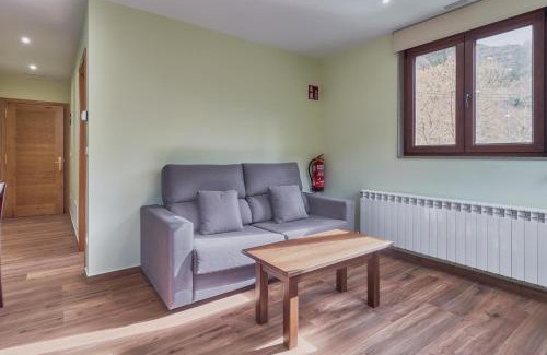 Cecos Apartment | Valle del Ibias - Primero Derecha