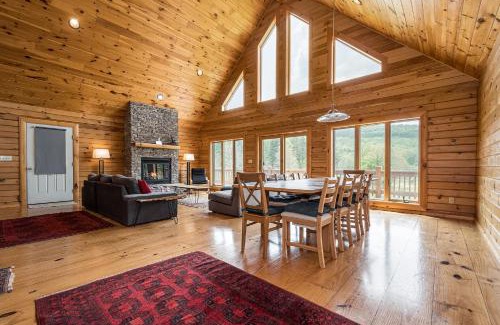 McHenry House | Valley Lodge