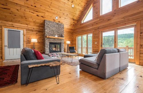 McHenry House | Valley Lodge