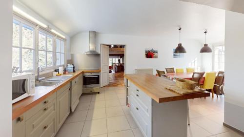 Dampierre-en-Yvelines Villa | Valley of Chevreuse - Dampierre - Beautiful villa