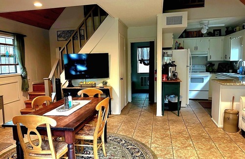 Russellville Ski Chalet | Valley View Chalet on top of Nebo State Park