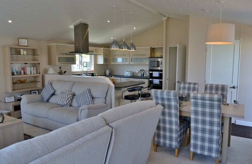 Swarland Apartment | Valley View - Duplicate