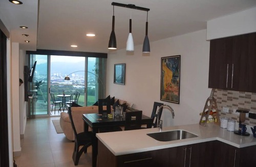 Rincon de Sabanilla Apartment | Valley Views Apartment - Uncomparable Views of San Jose