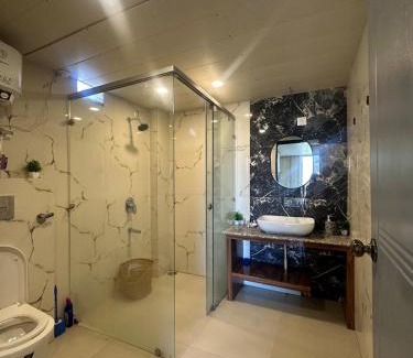 Kempty Range Villa | Valley whispers, Dhanaulti