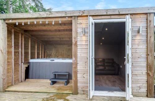 Twice Brewed House | Vallum Villa - Uk40231