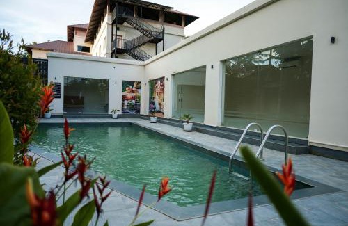Melattoor Hotel | Valluvanad Residency