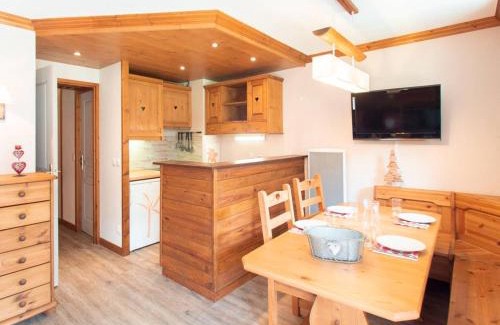 Les Avanchers-Valmorel Apartment | Valmorel: 3 pièces, balcon, animaux OK, 6 pers. - FR-1-291-834