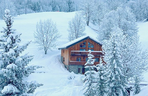 Valmorel Ski Chalet | Valmorel: Large chalet 14 p. near the slopes.