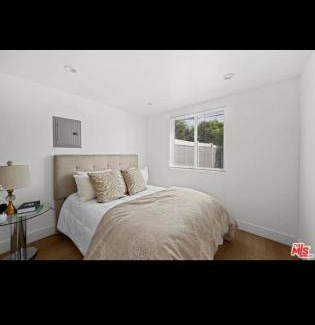 Lake Balboa House | Van Nuys Charming JDU!
