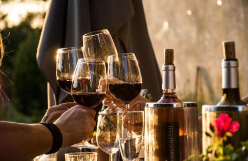 Minzac Bed & Breakfast | Vandenbeld Wines B&B